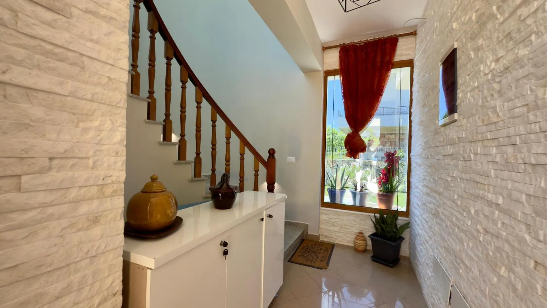 Villa Ida Apartments Vlorë
