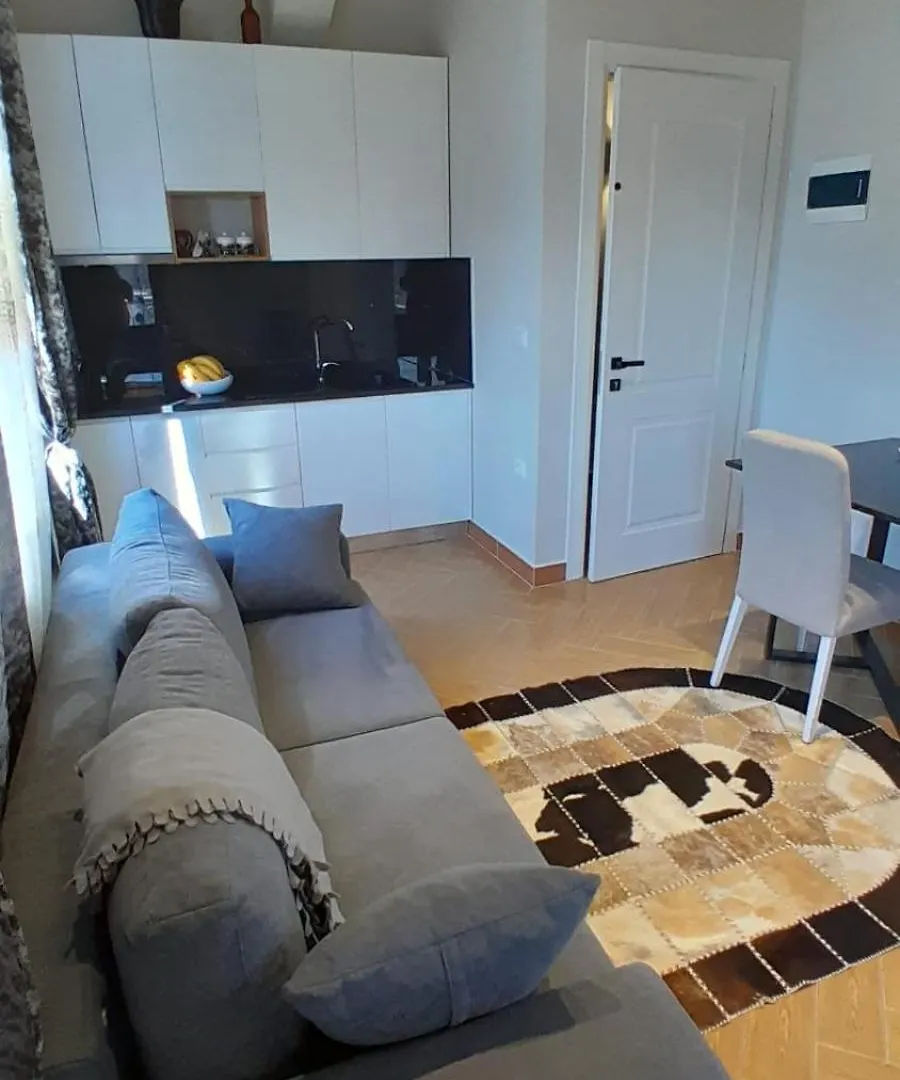 Villa Ida Apartments Vlore