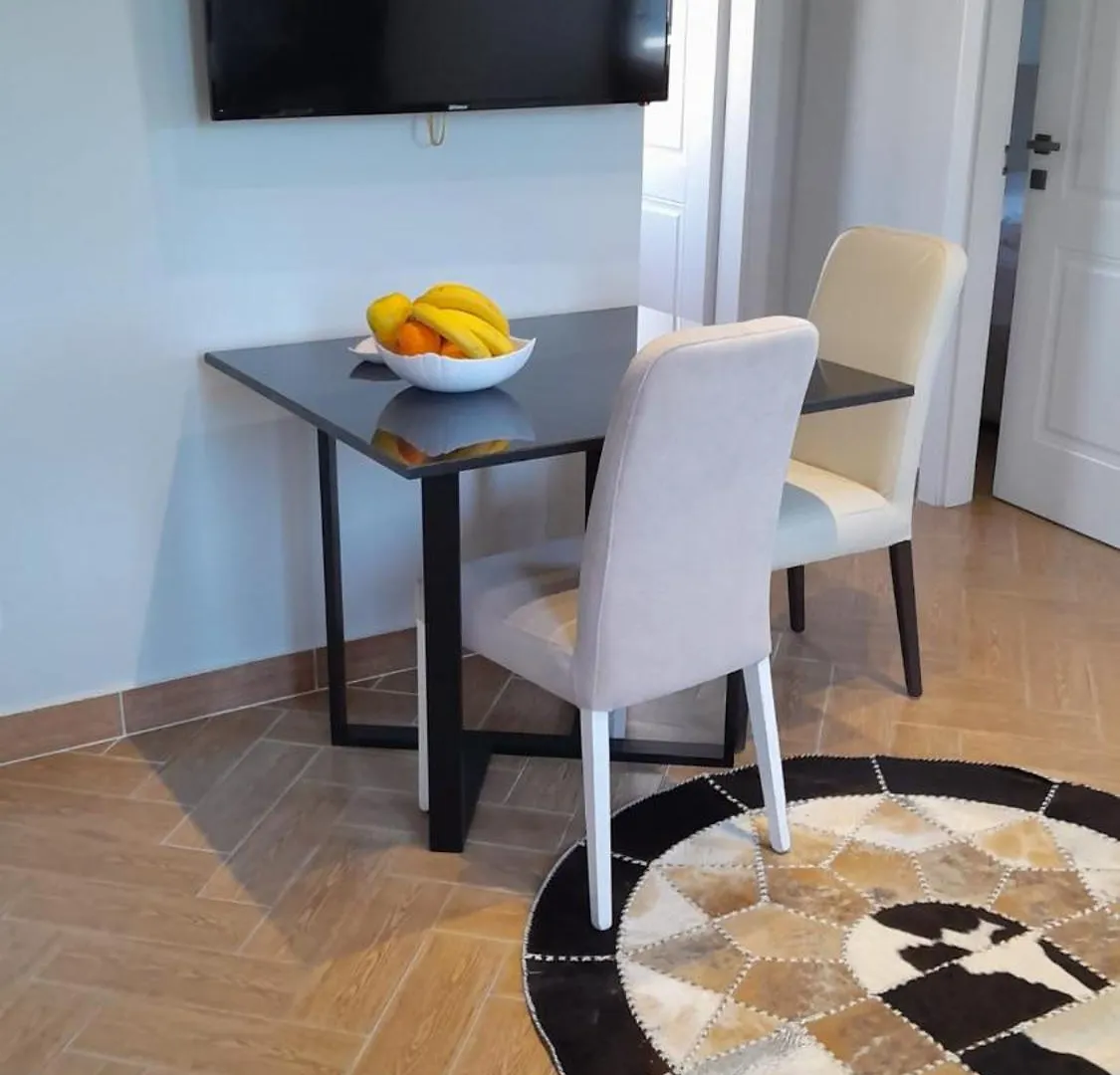 Villa Ida Apartments Vlore